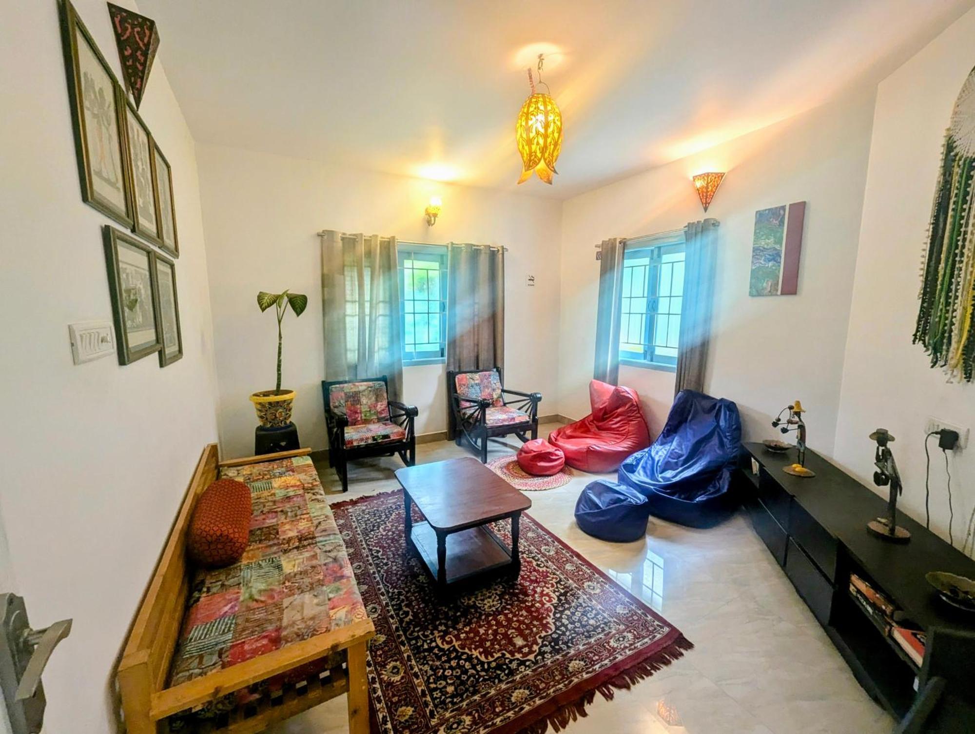 Bohemian Hideaway By Futurve Bed & Breakfast Кодайканал Екстериор снимка